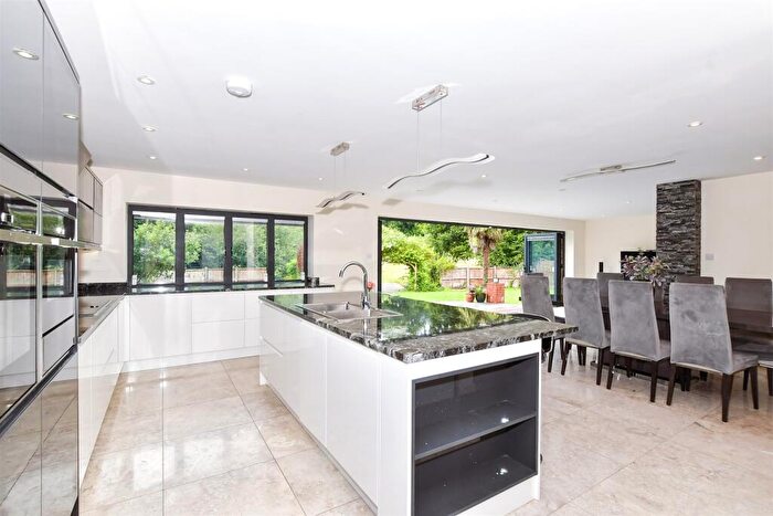 6 Bedroom Detached House For Sale In Chaucer Mews, Upper Harbledown, Canterbury, Kent, CT2