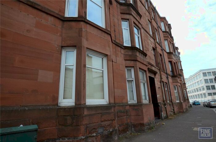 1 Bedroom Flat To Rent In Newlands Road, Cathcart, Glasgow, G44