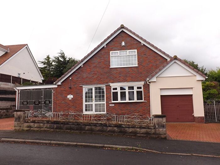 3 Bedroom Detached Bungalow To Rent In Aberconway Road, Prestatyn, LL19
