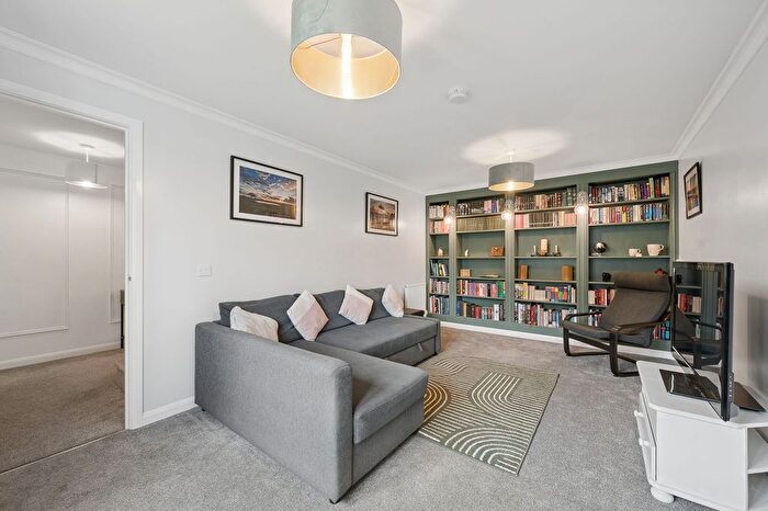 4 Bedroom Detached House For Sale In Brodie Place, East Calder, EH53