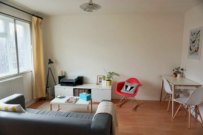2 Bedroom Flat To Rent In Salcot, Tollington Park, Stroud Green, London, N4