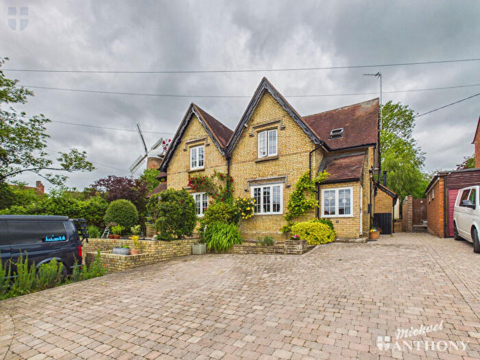 3 Bedroom Semi-Detached House For Sale In Church Street, Quainton, HP22