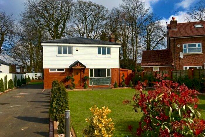 4 Bedroom Detached House To Rent In Paxford Place, Wilmslow SK9
