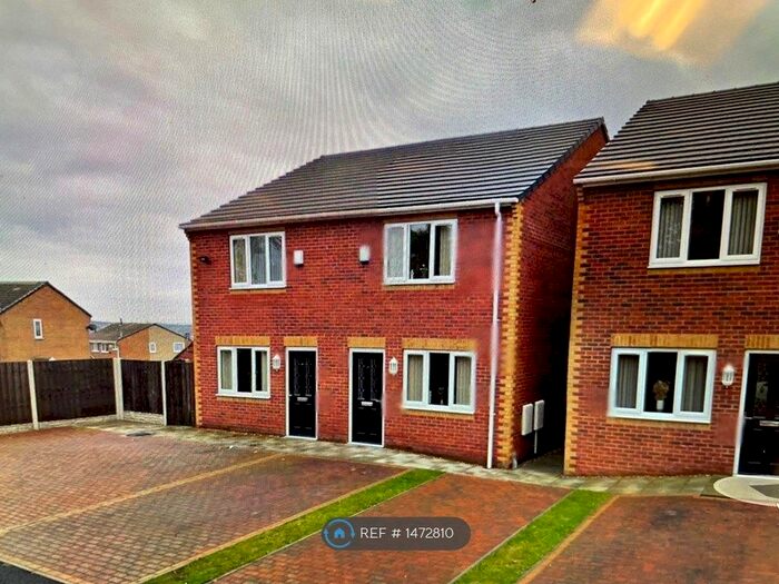 3 Bedroom Semi-Detached House To Rent In Intake Lane, Barnsley, S72