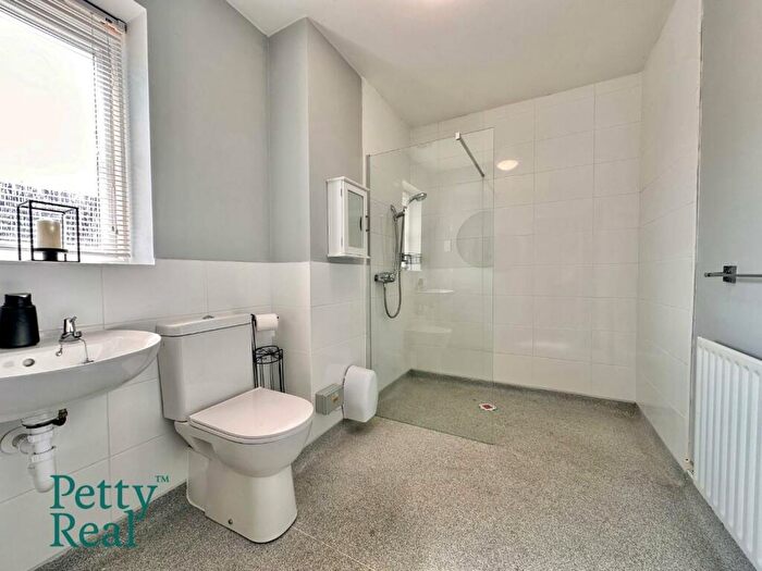 2 Bedroom Semi-Detached Bungalow For Sale In Sir William Hartley Court, Colne, BB8