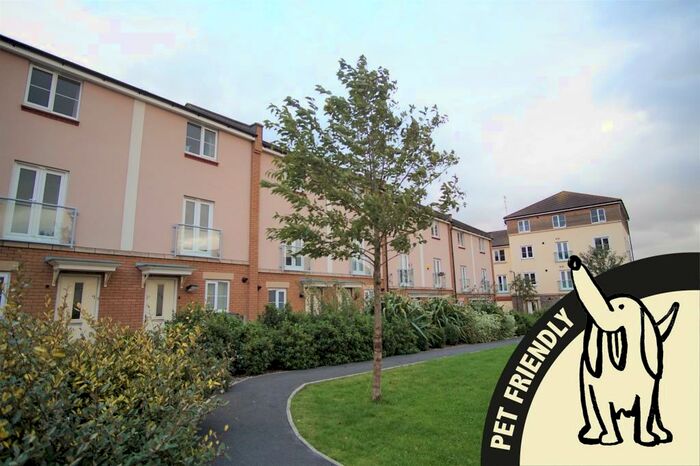 4 Bedroom Town House To Rent In Inkerman Close, Horfield, Bristol, BS7