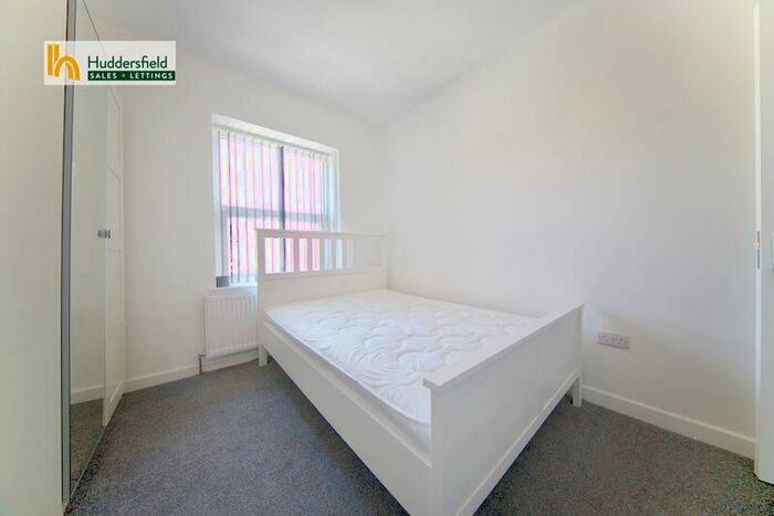 1 Bedroom Flat To Rent In Church Street, Huddersfield, HD1