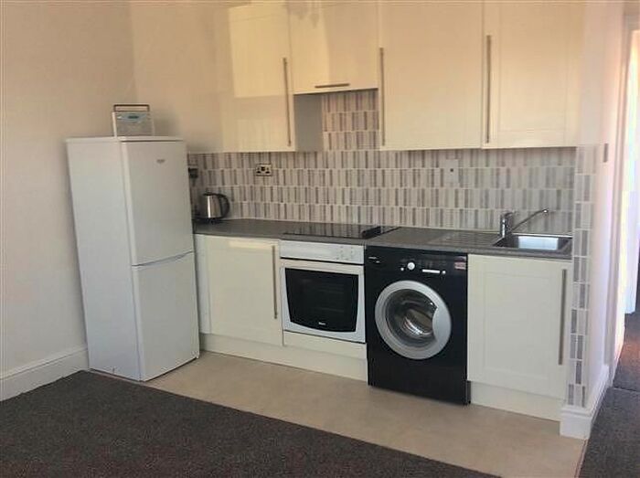 1 Bedroom Flat To Rent In Stratford Road, Wolverton, Milton Keynes, MK12