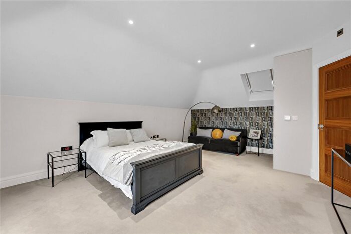 6 Bedroom Detached House To Rent In Cobbetts Hill, Weybridge, Surrey, KT13