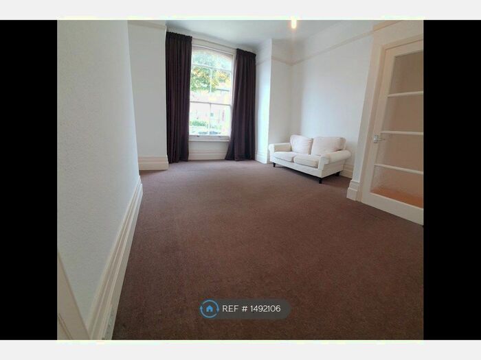 1 Bedroom Flat To Rent In Barry Road, London, SE22