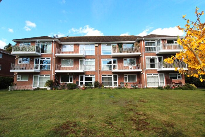 2 Bedroom Apartment For Sale In Portarlington Road, Westbourne, BH4