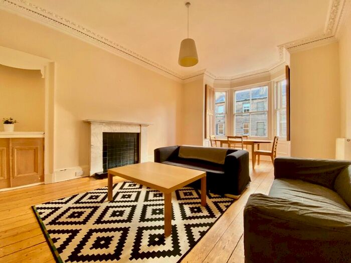 4 Bedroom Flat To Rent In East Preston Street, Newington, Edinburgh, EH8