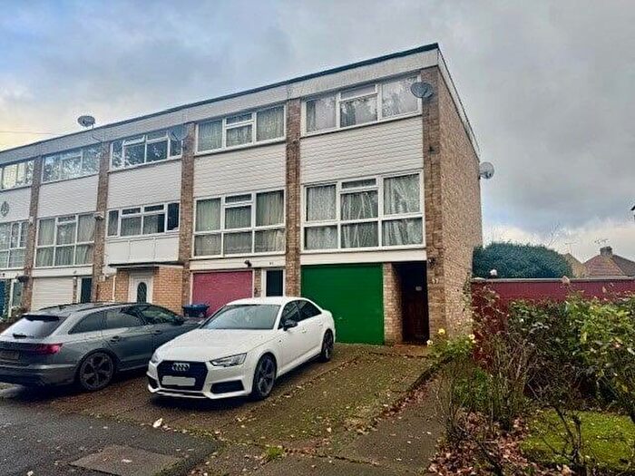 3 Bedroom Town House For Sale In The Croft, Wembley, HA0