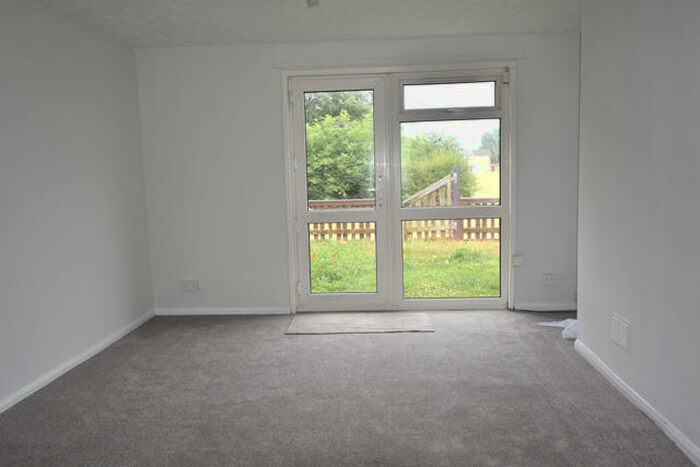 1 Bedroom Flat To Rent In Tansor Garth, Westwood, Peterborough, Cambridgeshire, PE3