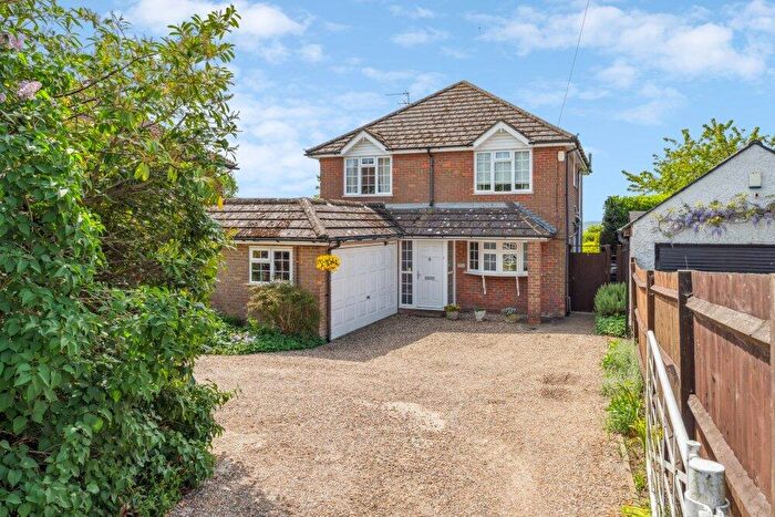 4 Bedroom Detached House For Sale In Heath End Road, Flackwell Heath, High Wycombe, HP10