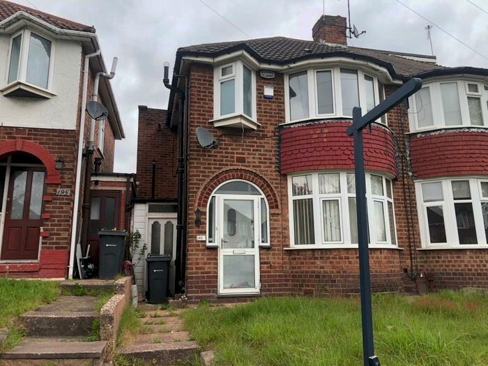 3 Bedroom House To Rent In Rocky Lane, Great Barr, B42