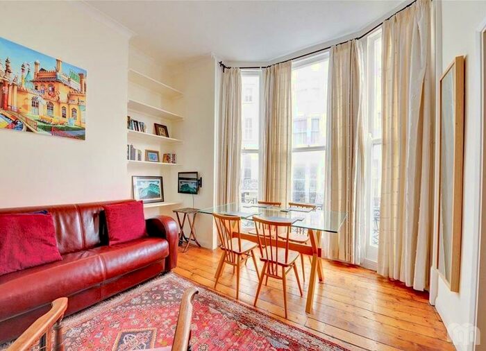2 Bedroom Flat To Rent In Bloomsbury Place, Brighton, BN2
