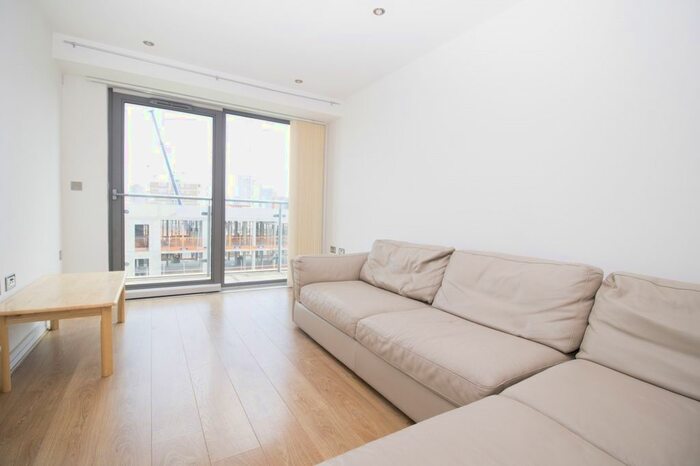2 Bedroom Flat To Rent In Werner Court, Aqua Vista Square, Bow, E3