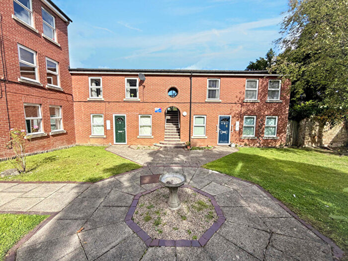 1 Bedroom Apartment For Sale In Stonechat Mount, Blaydon, Blaydon-on-Tyne, Tyne And Wear, NE21