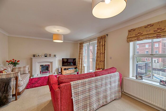 3 Bedroom End Terrace House For Sale In Ashford Drive, Appleton, Warrington, WA4