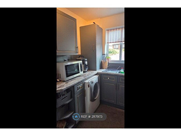 3 Bedroom Terraced House To Rent In Greenfinch Court, Blackpool, FY3