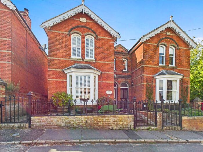 3 Bedroom Semi-Detached House For Sale In St. Johns Hill, Woodbridge, Suffolk, IP12