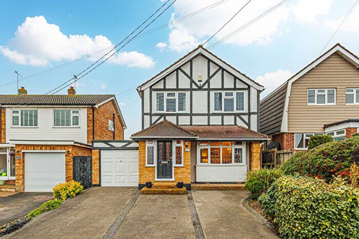 4 Bedroom Detached House For Sale In Elm View Road, Benfleet, SS7