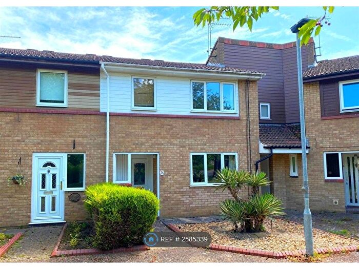 3 Bedroom Terraced House To Rent In Rangefield, Peterborough, PE2