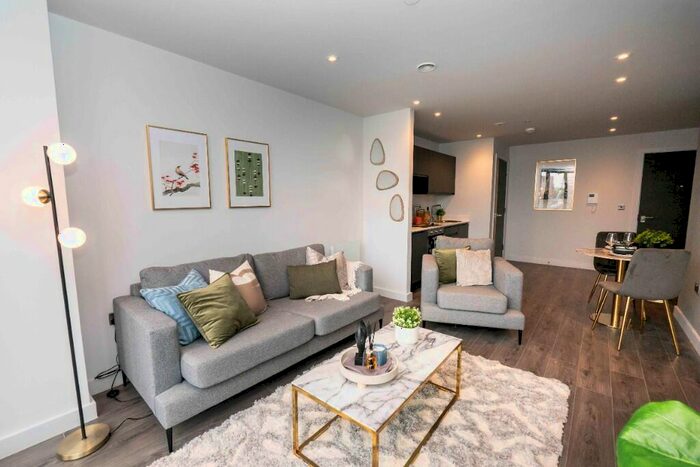 1 Bedroom Apartment To Rent In Parliament Square Crump St, Liverpool, Merseyside, L1