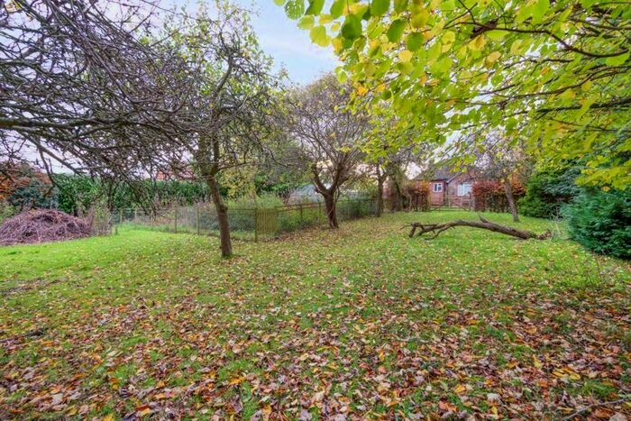 2 Bedroom Detached Bungalow For Sale In Ibstone, High Wycombe, HP14