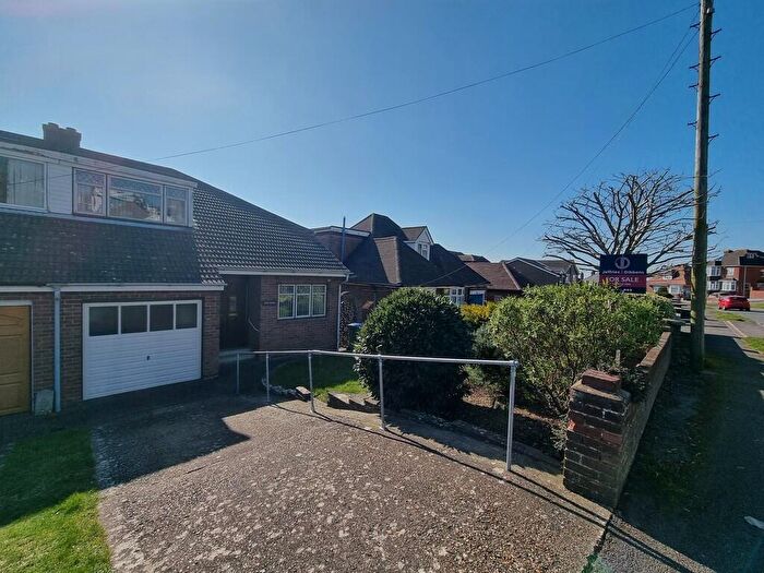4 Bedroom Semi-Detached House For Sale In Pentland Rise, Portchester, Fareham, PO16