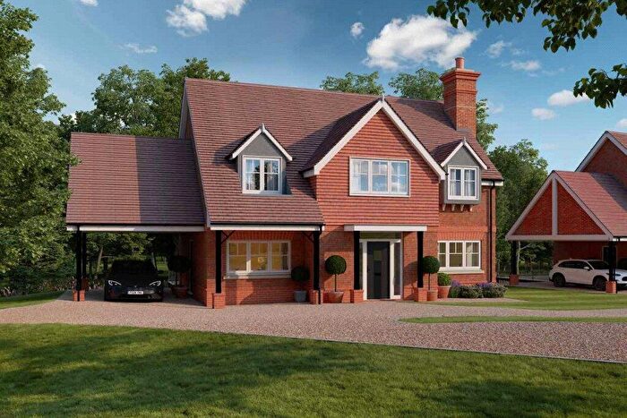 4 Bedroom Detached House For Sale In Ockford Road, Godalming, Surrey, GU7
