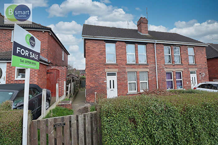 3 Bedroom Semi Detached House For Sale In Middle Avenue, Rawmarsh, S62