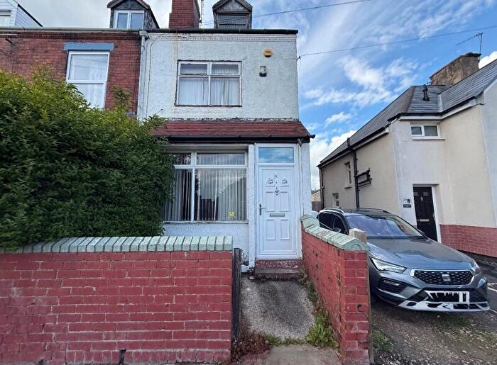 2 Bedroom End Of Terrace House To Rent In Davis Street, Dalton, Rotherham, S65
