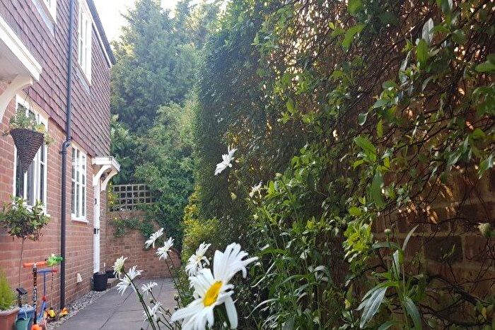 3 Bedroom End Of Terrace House To Rent In Church Street Wye, Ashford, TN25