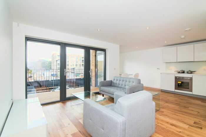 1 Bedroom Flat To Rent In Melbourne Building, Oval Quarter, Lambeth, SW9