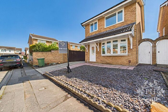 3 Bedroom Detached House For Sale In Avebury Close, Ingleby Barwick, TS17