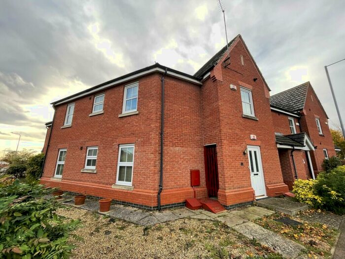 2 Bedroom Flat To Rent In Brigadier Close, Wootton, Northampton, NN4