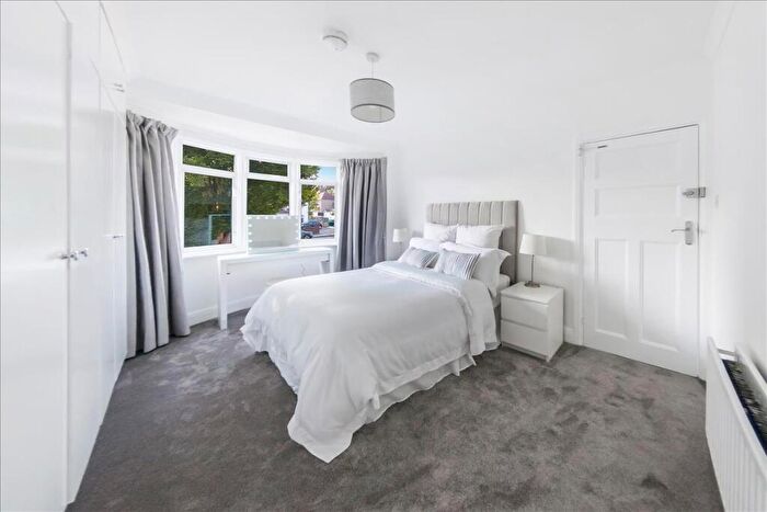 4 Bedroom House To Rent In Church Lane, London, NW9