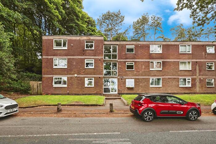 2 Bedroom Flat For Sale In Leach Green Lane, Rednal, Birmingham, B45