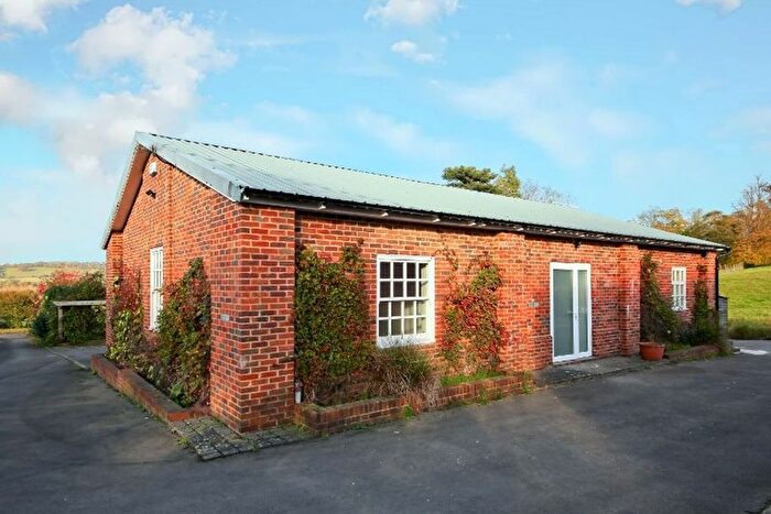 3 Bedroom Bungalow To Rent In Seal Chart, Sevenoaks, TN15