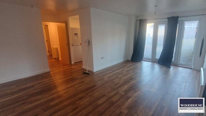 2 Bedroom Apartment To Rent In Winnipeg Way, Broxbourne, EN10