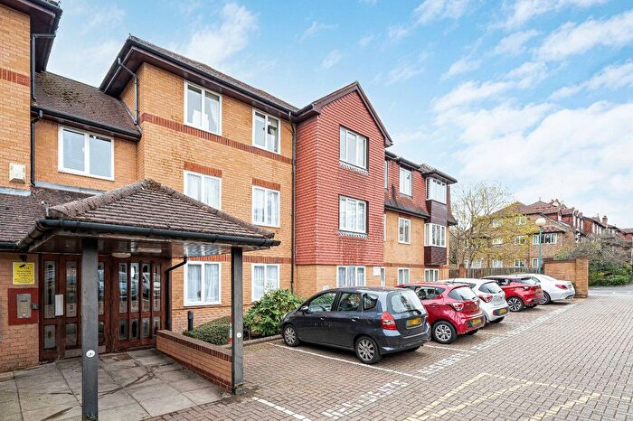 2 Bedroom Flat For Sale In Pembroke Lodge, Du Cros Drive, Stanmore, HA7