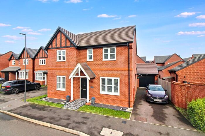 4 Bedroom Detached House For Sale In Lennon Way, Stoke Mandeville, HP21