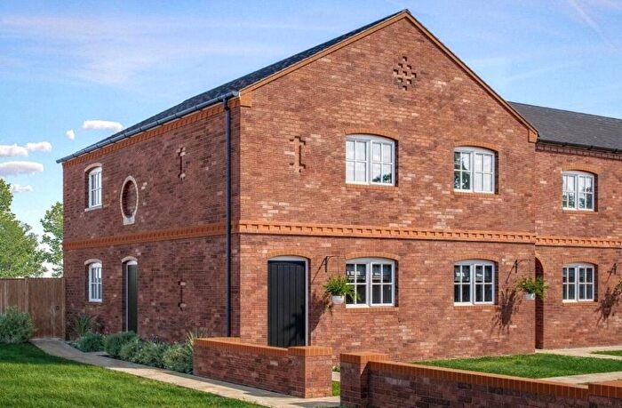 2 Bedroom Flat For Sale In Garrett Hall Fields, Mosley Common, M29