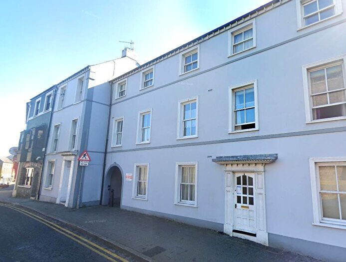 1 Bedroom Flat To Rent In Westgate Court, Pembroke, SA71