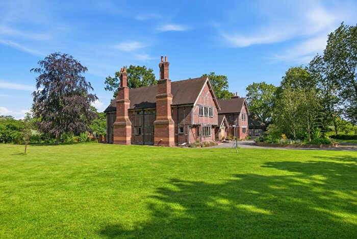 10 Bedroom Detached House For Sale In Poachers Retreat, Alcester Heath, Alcester, B49
