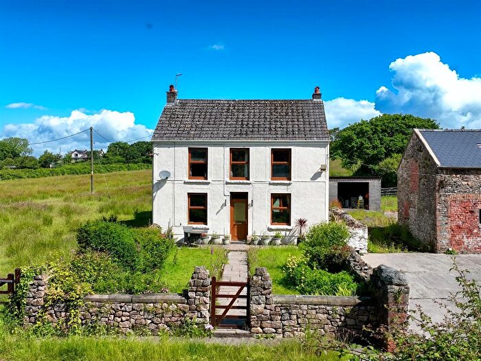 4 Bedroom Farm For Sale In Penclawdd, Swansea, SA4