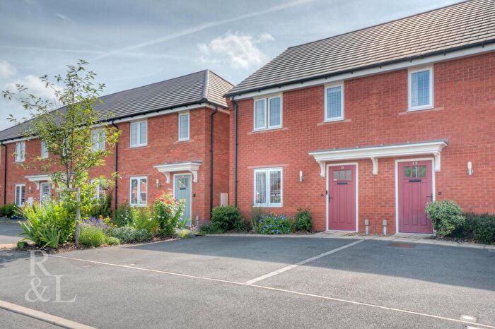 3 Bedroom Semi-Detached House For Sale In Lambert Gardens, Keyworth, Nottingham, NG12