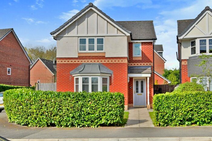 3 Bedroom Detached House To Rent In Lawnhurst Avenue, Wythenshawe, Manchester, Greater Manchester, M23